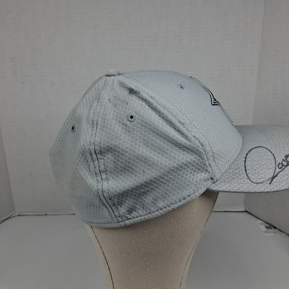 New Era 39THIRTY Dallas Cowboys Hat Grey Large-XLarge NFL Signed 81 Stretch Fit